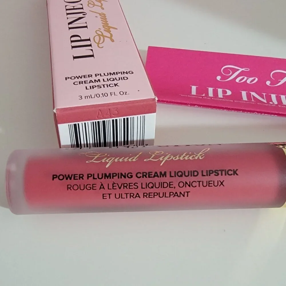 Too faced Lip Injection Liquid lipstick in Big Lip Energy
